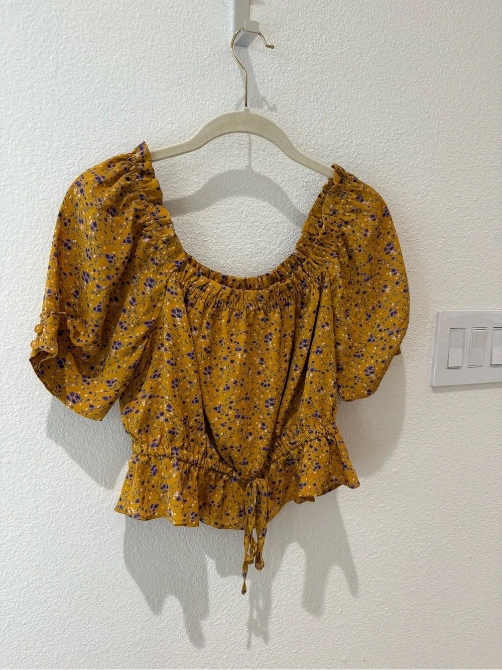 Lost + Wander Mustard Floral Puff-Sleeve Tie-Hem Blouse